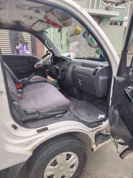 اسلام عليكم  خوان كيه بنكو  2700 رقم صلاح الدين السياره
كفاله  عامه كير و مكينه  وشاصي  شرط  مكاني كركوك
السره المفقودين رقم (***********) ملاحضه  
المحجر مو وياه  صبخ مكو
