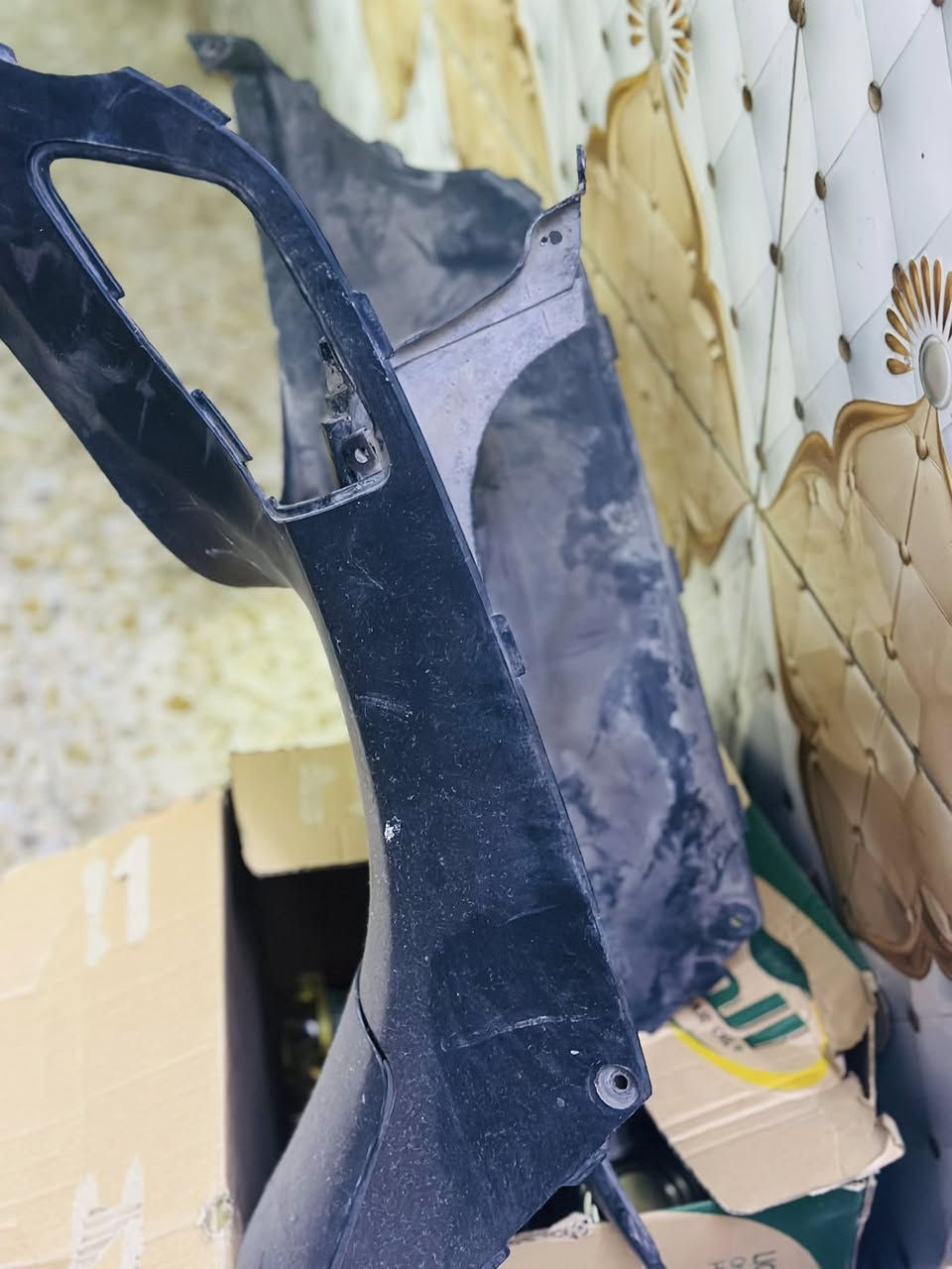 من رخصت الادمن دراجه فور سايت متروكه صارله ٩اشهر متروكه وما مشتغل لو بلك لو كابريتر  السعر قيم بليرضي بيه الله الدراجه غراضه كامله مابيه نقص ***********
