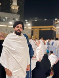 اخوتي اهلي الاعزاء الراغبين بعمرة شهر شوال الاسراع بتسليم جوازاتكم خلا...