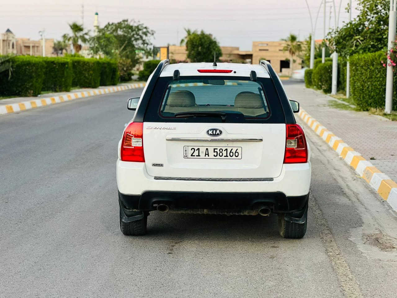 السلام عليكم
للبيع بسعر مناسب جداً 111$ / أعتذر عن الاقساط والوعده/ كيا سبورتج خليجي موديل 2009 / لون أبيض ثلجي/  رقم سليمانيه الجديد ( دولي)  سنويه وهزه ورقم كله جديد/ شرط التحويل والغرامات وكافة الرسميات/ السياره مكفوله كفاله عامه/ وين يعجبك افحص/  محرك وگير شرط ما بيهن أي عيب محرك 2000 المرغوب 
(4 سلندر) كهربائيات وصدر وتخم تاير كله جديد/ وتدفئة وتبريد شرط مابيهن عيب/ السياره بعدها بلاديه وعلى وضع الشركه/ العنوان تكريت القادسيه للاستفسار *********** / ***********
