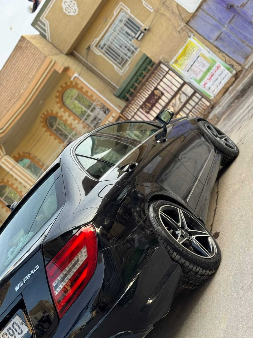 مارسيدس C300 مديل 2012 وارد أمريكي بيها 3 قطع صبغ بدون دواخل سونار مرفق ماشية 142 محرك V6 المرغوب فول مواصفات 1/1 فتحة بصمة كشنات جلد كهربائي تدفئة وتبريد ثلج تحديد مسار مانع انزلاق تحكم ستيرن خزن ميموري حساسات أشاير بل مري كير عادي و اوتو سبورت 6 نمر بعد بيها هواي مواصفات محرك كير خير من الله حدادية تخم تايرات جدد السياره جديده بمعنا الكلمة واحلئ من الصور رقم بغداد الجديد مشروع وطني تحويل مباشر السعر 116 بيها مجال بسيط مكان السياره بابل مركز المدينة ***********
