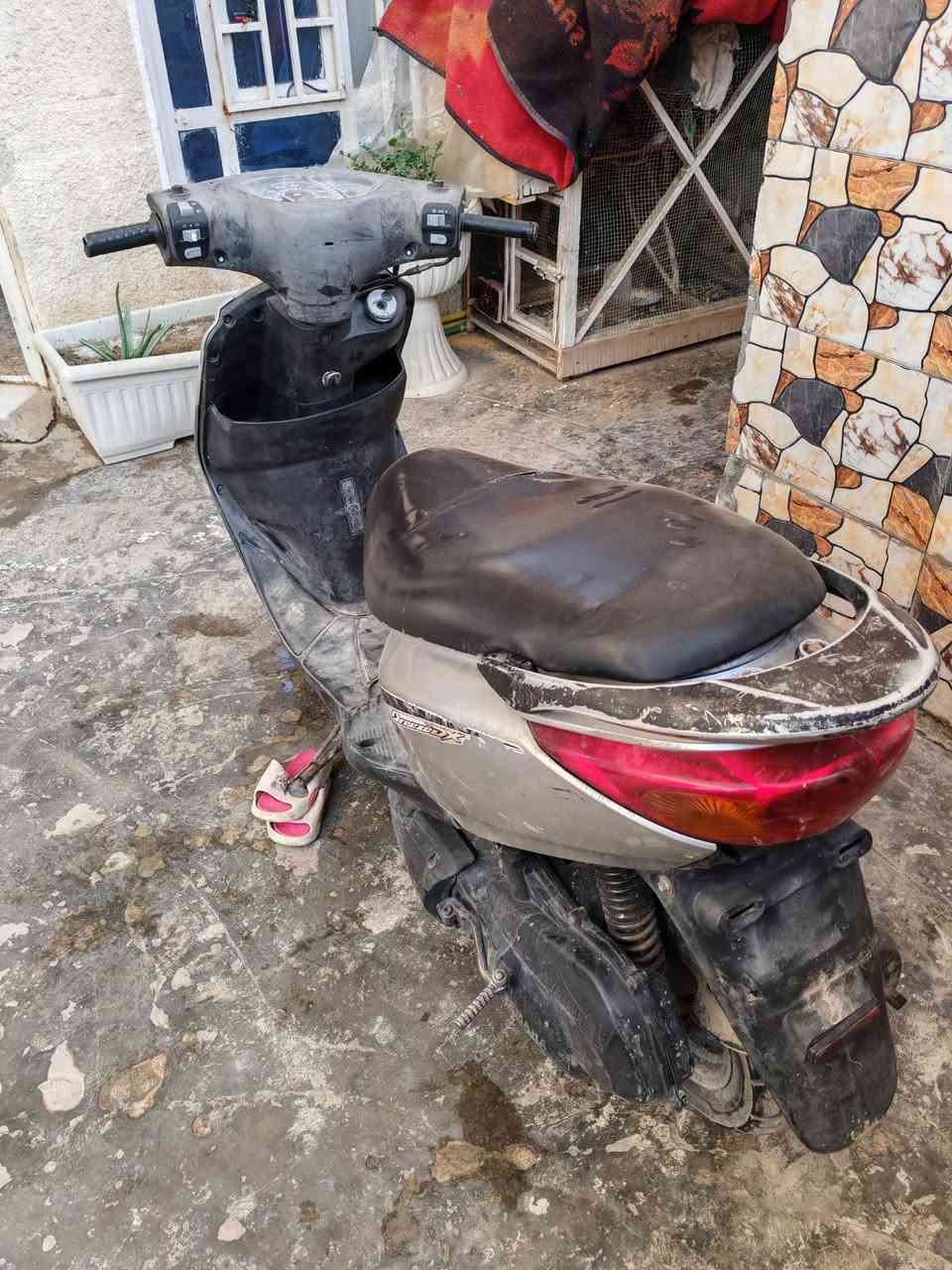 بريز كاطعه زنجيل السعر 200 المكان منطقة الشماعية الرقم للاتصال ***********
