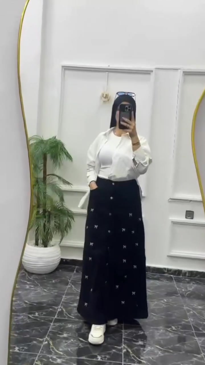 صاية  دجين طويلة جودة جد عالية تتميز بتصميم كلاسيكي مطروزة كاملة 🦋مع الصدف لي كيزيدوها جمالية 
المقاس s/m/l/xl/xxl
36/38/40/42/44


**إذا كنت صاحب هذا الإعلان وتريد حذفه لأي سبب، رجاءا أرسل رسالة إلى الدعم الفني**