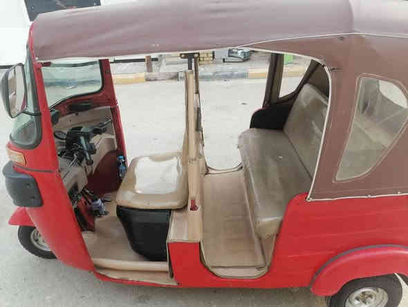 سلام عليكم تكتك موديل ١٨ تخم تاير كهرباء كله شغاله من يدك لشارع سعر ٣٣٠٠ وبيه مجال حك جيه مكاني نعمانيه ستفسار ***********
