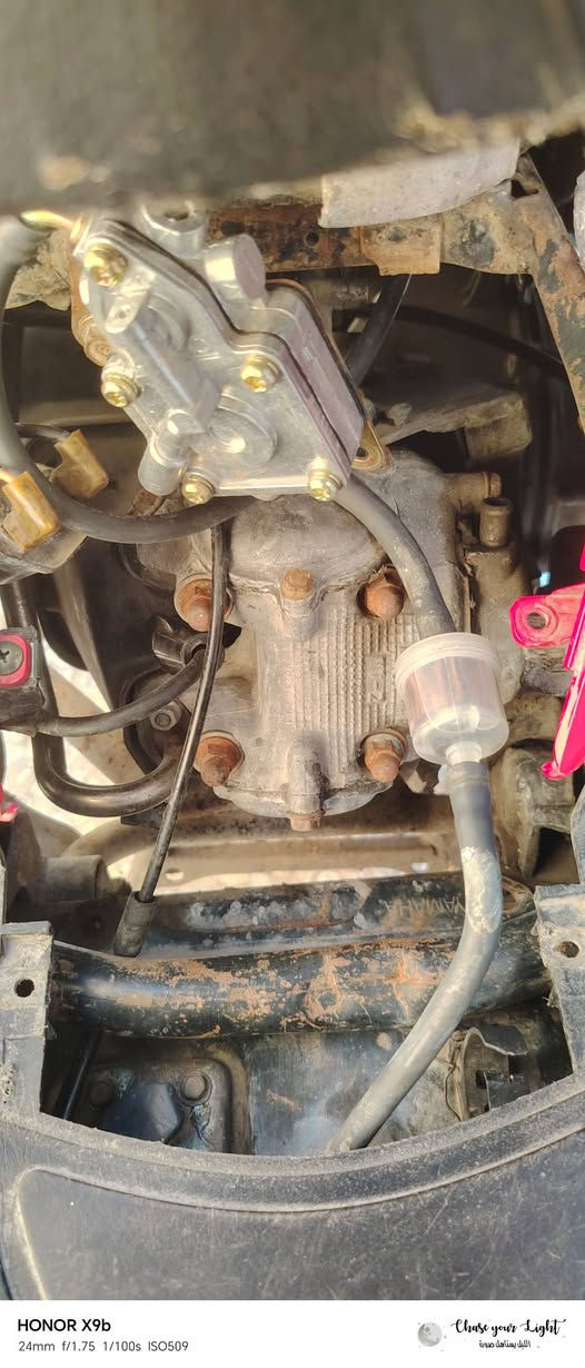 سلام عليكم دراجه سكسن فحل كابريتر شغاله سلف هندر الون اسود وحمرصانصه بيهه صفيره بريك امامي وخلفي السعر ٥٠٠ وبيهه مجال المكان بغداد العبيدي شارع ***********
