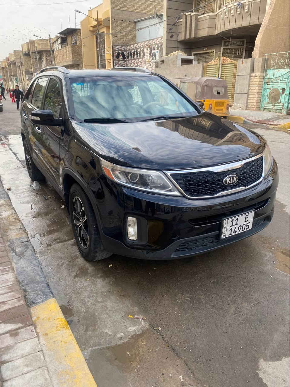 سورنتو 15 امريكي 5 راكب مكينه 2400 حادث قبق صندوق تبديل فقط ماشيه 115 ميل  السعر 150 بغداد *********** بغداد, العراق
