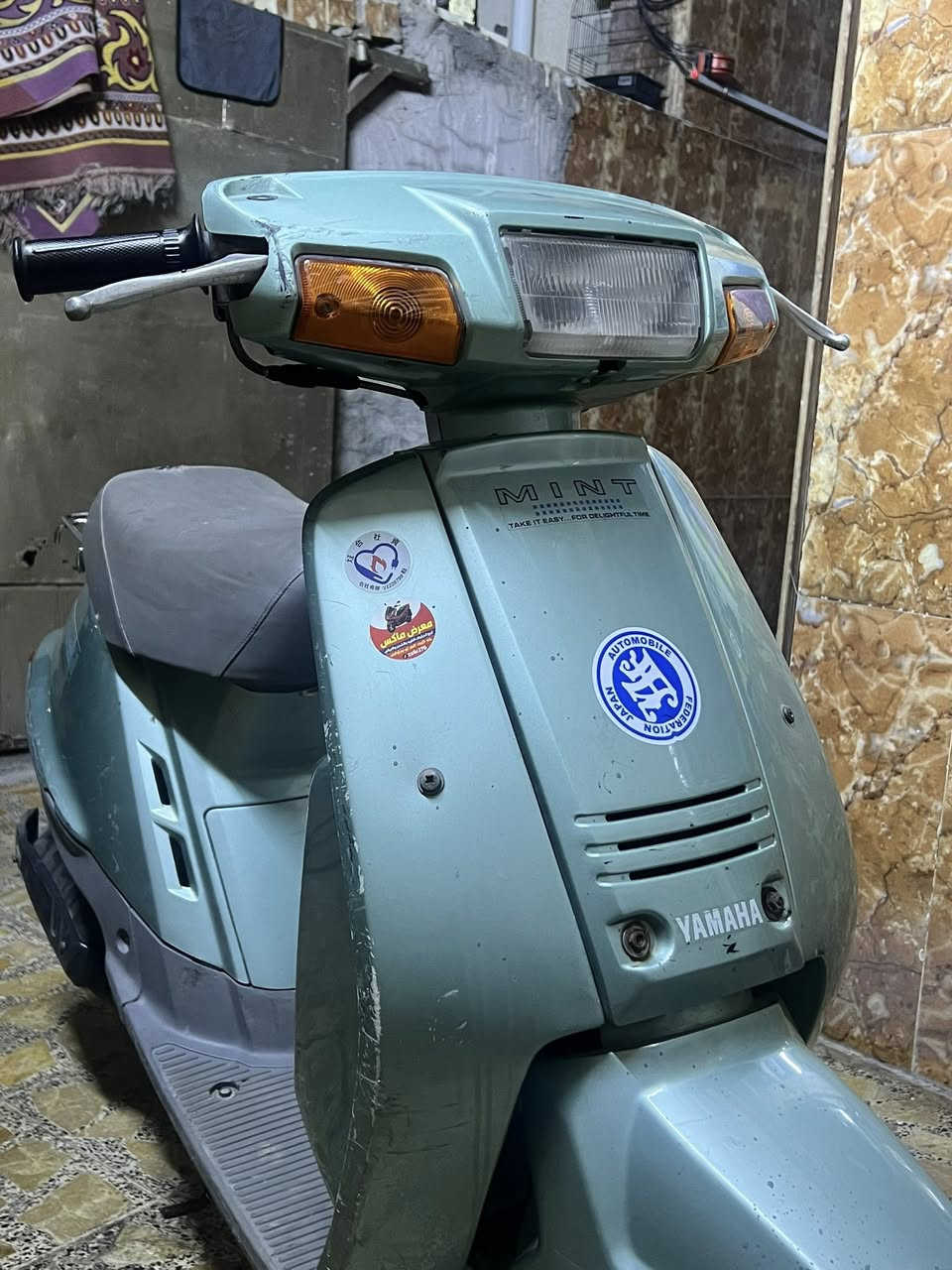 سلام عليكم دراجه اليدي مني
دراجه خير من الله جديده بشكل كلشي شغال 

السعر 400 وبيه مجال قليل 🔥.

سرعه 60 نضيفه حيل مانت الله 

سلف هندر شاير الايت هورن كلشي شغال 

المكان بغداد 

***********
