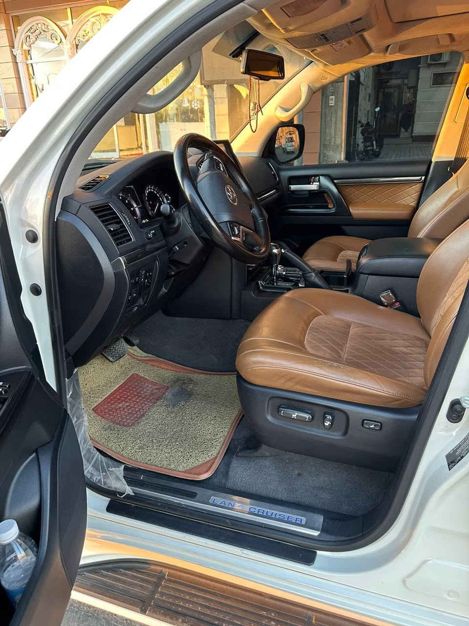 للبيع لاندكروز موديل 2021 كراند تورنك
8 سلندر 4600 GXR 
عداد المسافه 119.000 كم 
كفاله عامه كير محرك صبغ
رقم اربيل 
***********
السعر 570
