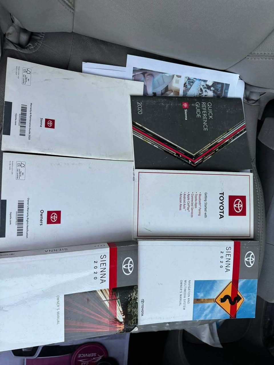 تيوته سينه 2020 السعر 195 حادث فقط جاملغ امامي اليمنه بدون دواخل نفسه مصلح فول مواصفات محرك 6سلندر ماشيه 99سياره جديده فتحه جنطه كهرباء بصمه تشغيل او بصمه ابواب ردارات جانبيه تحديد مسار كشنات منفصل بلع كشنات جلد كهرباء تدفئه تبريد بل كشنات جام كله كهرباء تبريد 3قطع بيبان سلايت كهرباء حداديه مكفوله تخم تاير سياره جاهزه  تحويل مباشر مكان سياره بغداد الرصافة ***********
