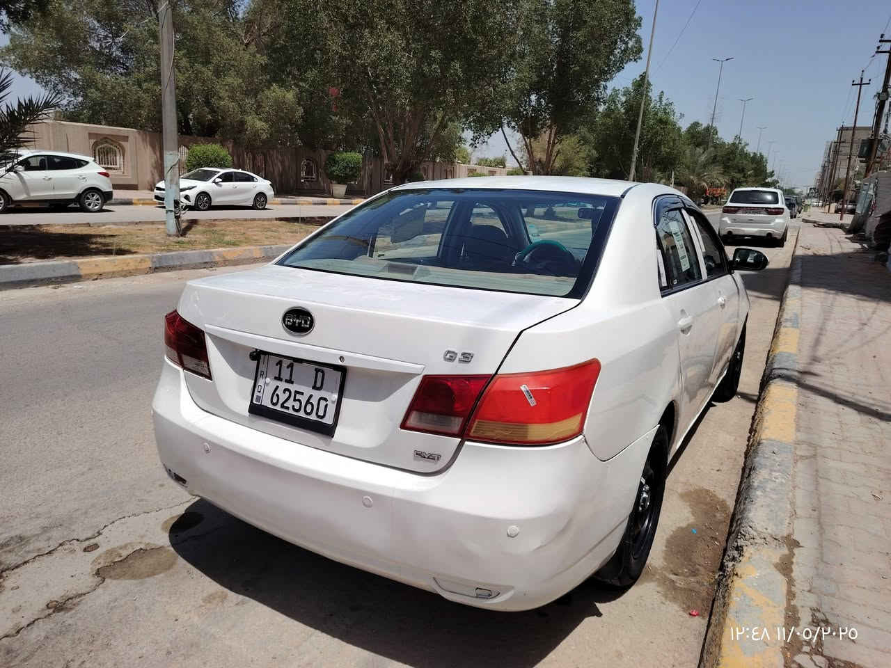 سلام عليكم بي واي دي G3 2011 بيها جراد بالبنيد قطعه وحده صبغ سياره جاهزه تبريد ثلج تخم تاير السياره بأسمي حاليآ بديالى وبعد يومين اكون بالنجف السعر 52 وبيها مجال وكلشي موجود بالسوك وبالخدمه ***********
