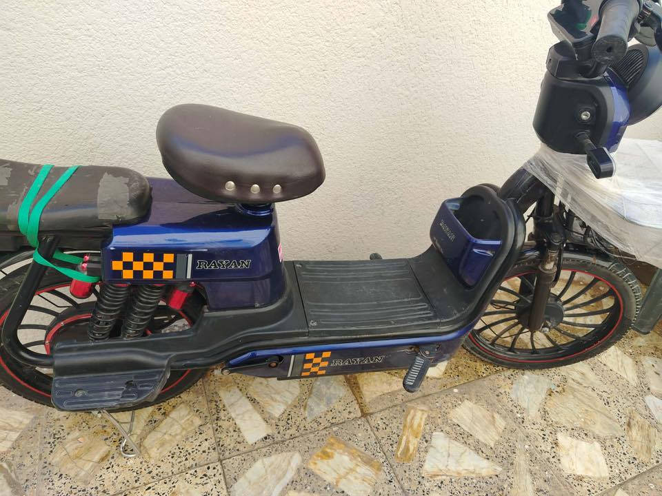 اغراض للبيع


**إذا كنت صاحب هذا الإعلان وتريد حذفه لأي سبب، رجاءا أرسل رسالة إلى الدعم الفني**