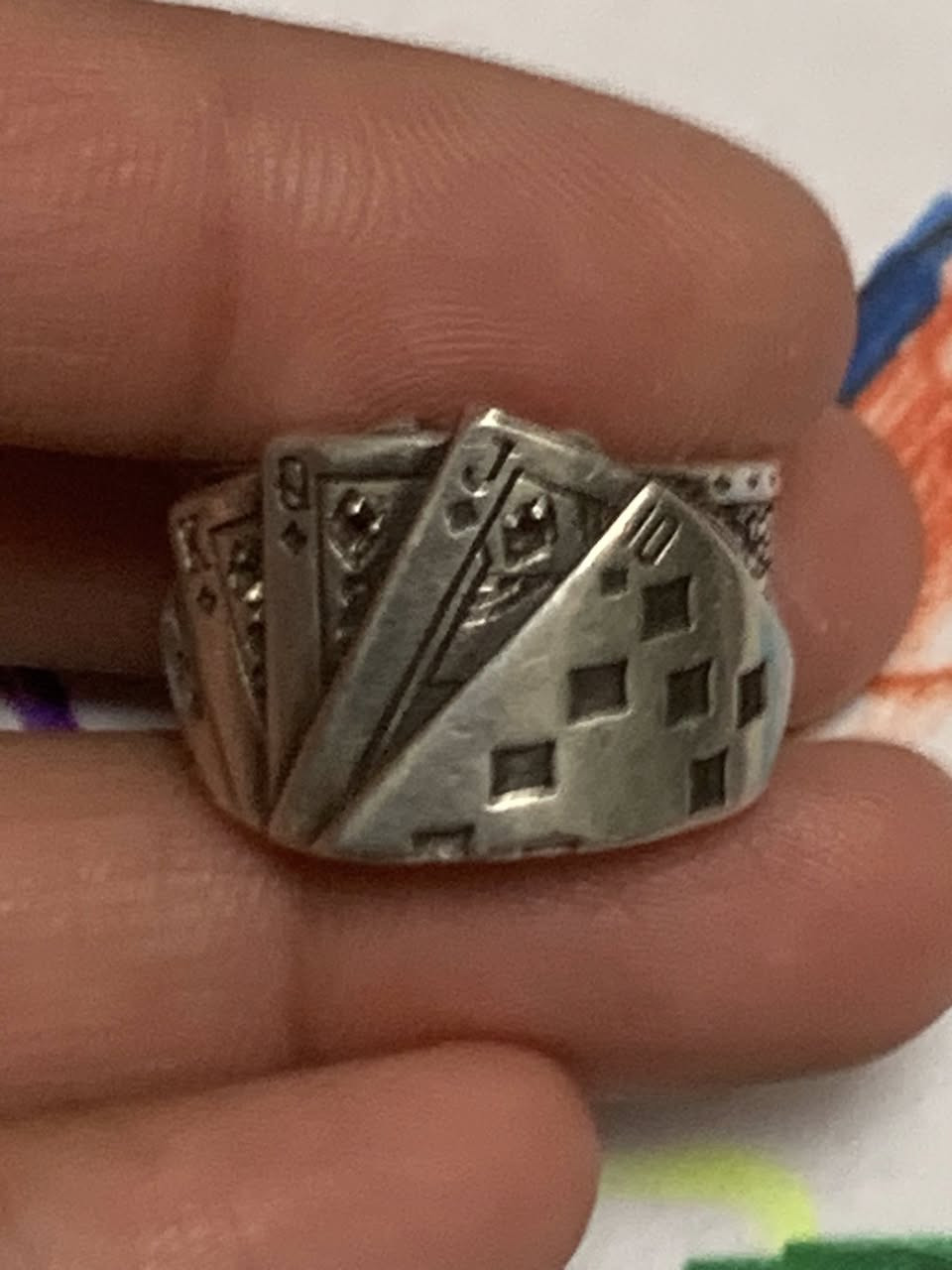 اللهم صل على محمد وآل محمد وعجل فرجهم
خاتم فضه نقيه ٩٢٥ صياغه اجنبيه على شكل ورق البوكر

شبابي فري سايز الخاتم يتكبر ويتصغر يلبس قياس من ٩ لحد ٢٢ تقريباً اكثر

السعر ٥٠ الف مع التوصيل نهائي قفل


**إذا كنت صاحب هذا الإعلان وتريد حذفه لأي سبب، رجاءا أرسل رسالة إلى الدعم الفني**