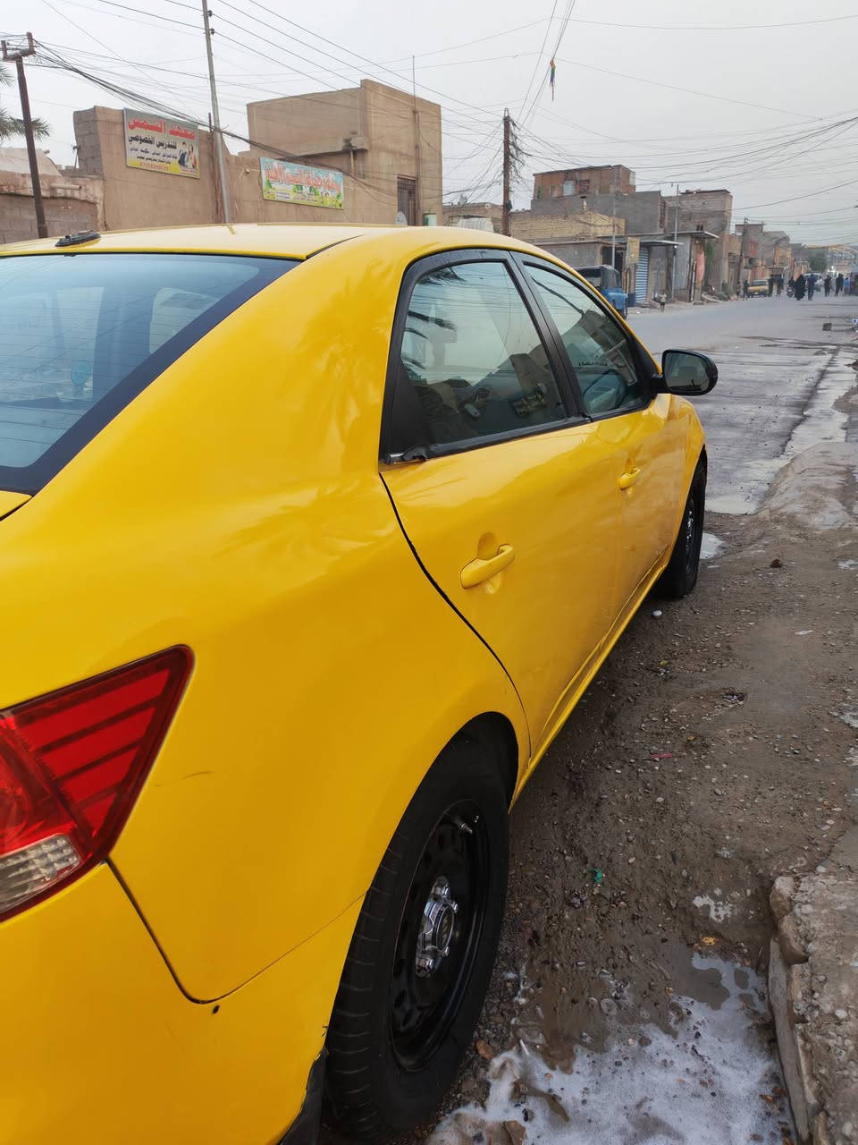 سلام عليكم فورتي للبيع مكاني شعب حي اور سونارهه موجود بل صور بسمي السياره السعر ٧٧وبيه مجال *********** رقمهه دياله سنويه ٣٠
