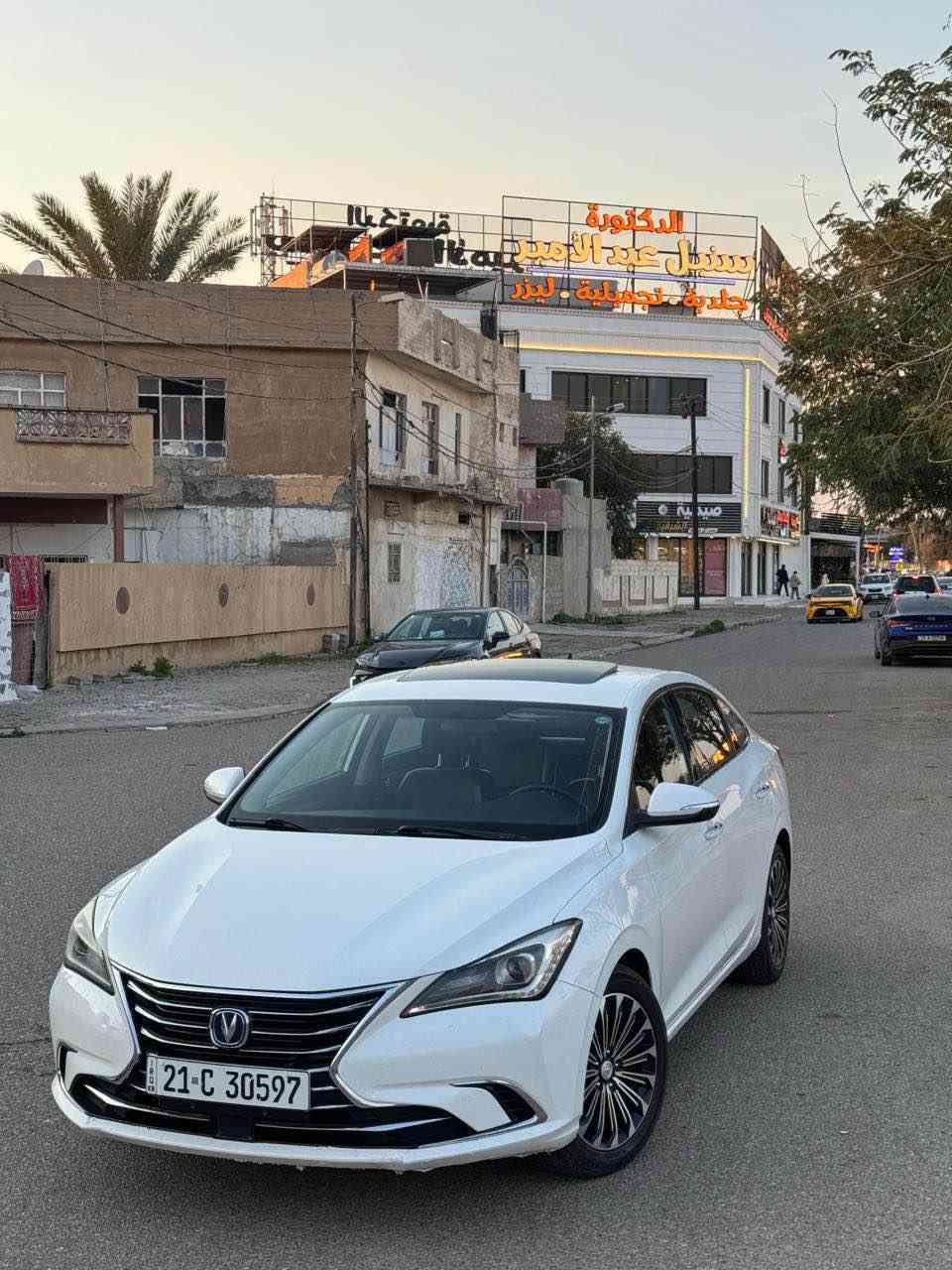 شانجان ايدو ٢٠٢٠ 
موصفات سلايت بصمة كشنات جلد تحكمات استيرن تحديد سرعة شاشة كامرة حساسات لايتات زينون ماشي ١٣٠ الف سيارة مابي اي نقص هزة سنوية كله جديد ثاني يوم تحولها و بيها بطاقة بنزين 
بيها باب خلفي تعديل و بهلال جامرلغ بدون صبغ 
مكان سيارة كركوك
للاستفسار   ٠٧٧٢،٩٦٤،٢٩٠١ كركوك, العراق


**إذا كنت صاحب هذا الإعلان وتريد حذفه لأي سبب، رجاءا أرسل رسالة إلى الدعم الفني**