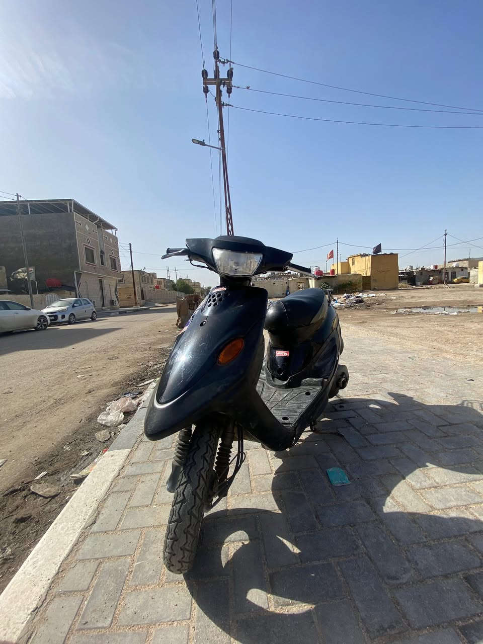 سلام عليكم دراجه تعسه زروف كامله من كلشي فقط ثلاث نقص سلف وكلج خلفي اطيك بس شده وبنز بريك اطيك هم بس شده دراجه شعله مكنيه ناعمه كهربائيات كامله السعر ٣٢٥بيه مجال حك جيه *********** رقمي مكاني بصره نواب ضباط
