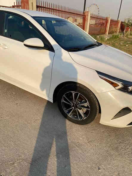 يا الله سلام عليكم
كيا فورتي 2024 محرك 2000 دوش
سياره جديده ماشيه 40 مال خارج 
باسمي سياره منفيس بدون رقم تحويل مباشر باسم مشتري تريد عقد تريد بل مرور 
ضرر موضوح بصور فقط ع كده تصلح وبيه حالوب خفيف مو واضح 
السعر 153 وبيه مجال
يرهم مراوس حسب القناعه 
مكان سياره بغداد حي جامعه 
***********
