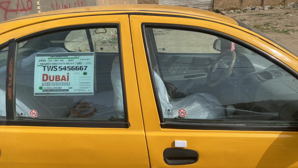 السلام عليكم طيبه ٢٠١٥ سياره كير مكينه مكفولات رقم بغداد انكليزي هزه جديده حداديه خير من الله داخل نضيف كهربائياته كله شغلاه سياره ما نقصه شي جاهزه سعره ٤٤وبيه مجال حك الجيه هـ ***********
