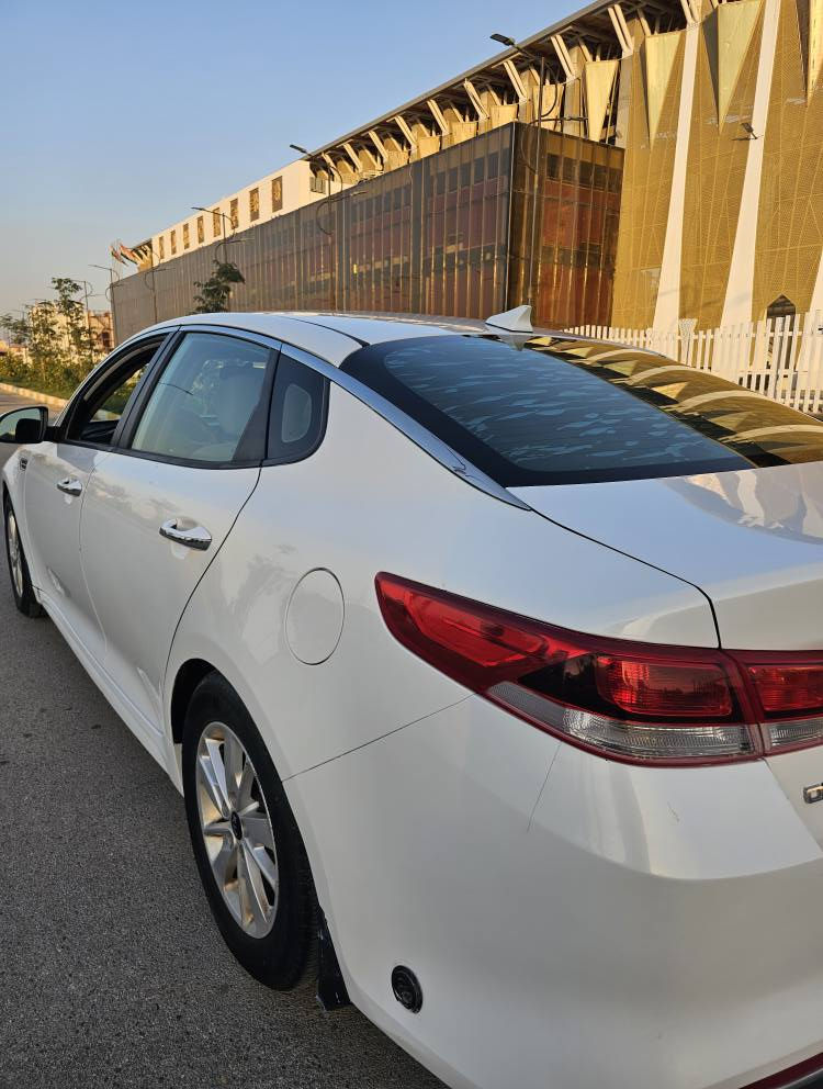 اوبتيما امريكي 17 ماشيه 103 السنويه بأسمي 2030 كفاله كير ومحرك مامفتوح 2400 السعر 126 وبيهه مجال مكاني ناصريه بيهه منضومه غاز اني فاصلهه تريد تشدهه تريد تفلتهه براحتك السياره جاهزه ناصرية, ذي قار


**إذا كنت صاحب هذا الإعلان وتريد حذفه لأي سبب، رجاءا أرسل رسالة إلى الدعم الفني**