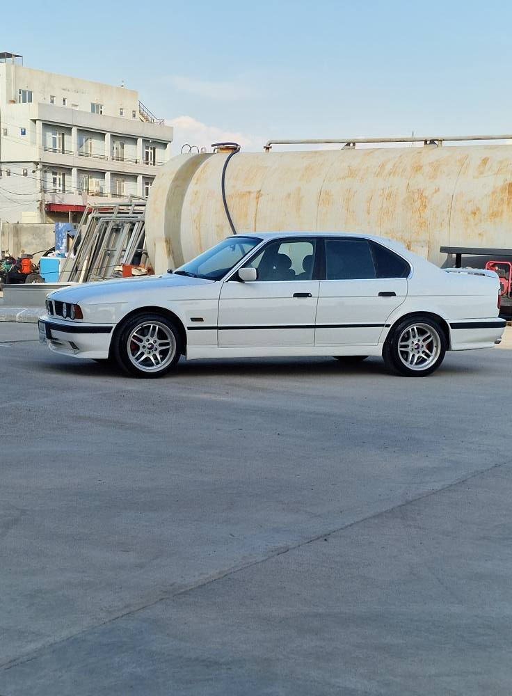 bmw 1993  520 
٣ پارجە صبخ   
٥٢٠ کبس ديجيتال  گؽر عادی 
رقم واتساب  ***********  ***********
كورك   ***********    *********** دهوك, العراق
