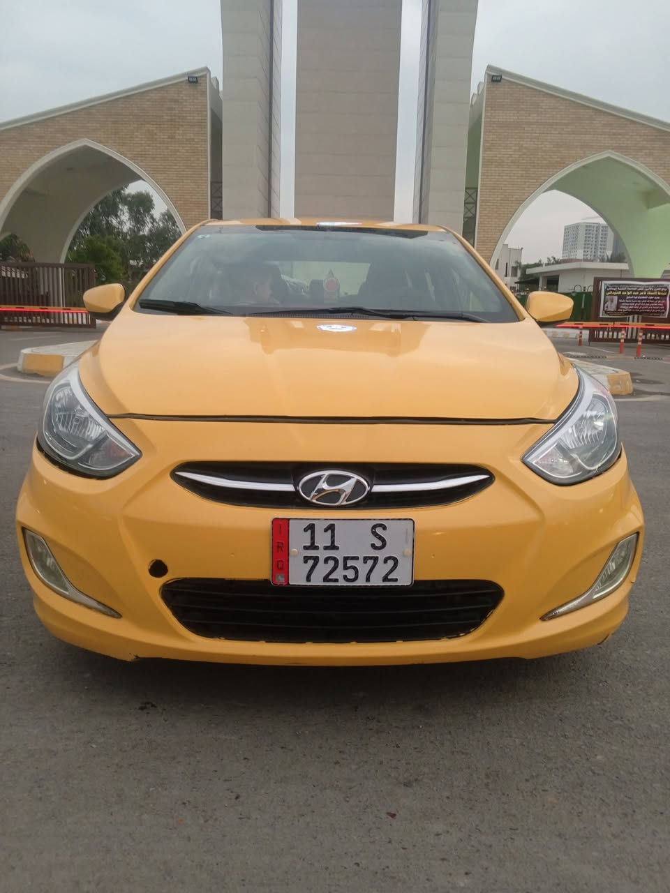 اكسنت 2015 امريكي رقم بغداد الدولي سعرهاا 85 بيه مجال للطيبين 
سنويه لل 27 
كير مكينة خير من الله 1600 GDI
كشرها حلو صدرها 90 بل 100
حادثه جاملغ خلفي وبنيد مبدل  
سيارة ليبل واحد عده البنيد 
دواخل مابيه لا حوض لاتكم لا لغود 
مكانه بغداد زعفرانية ***********اتصال 
                              *********** وات ساب
