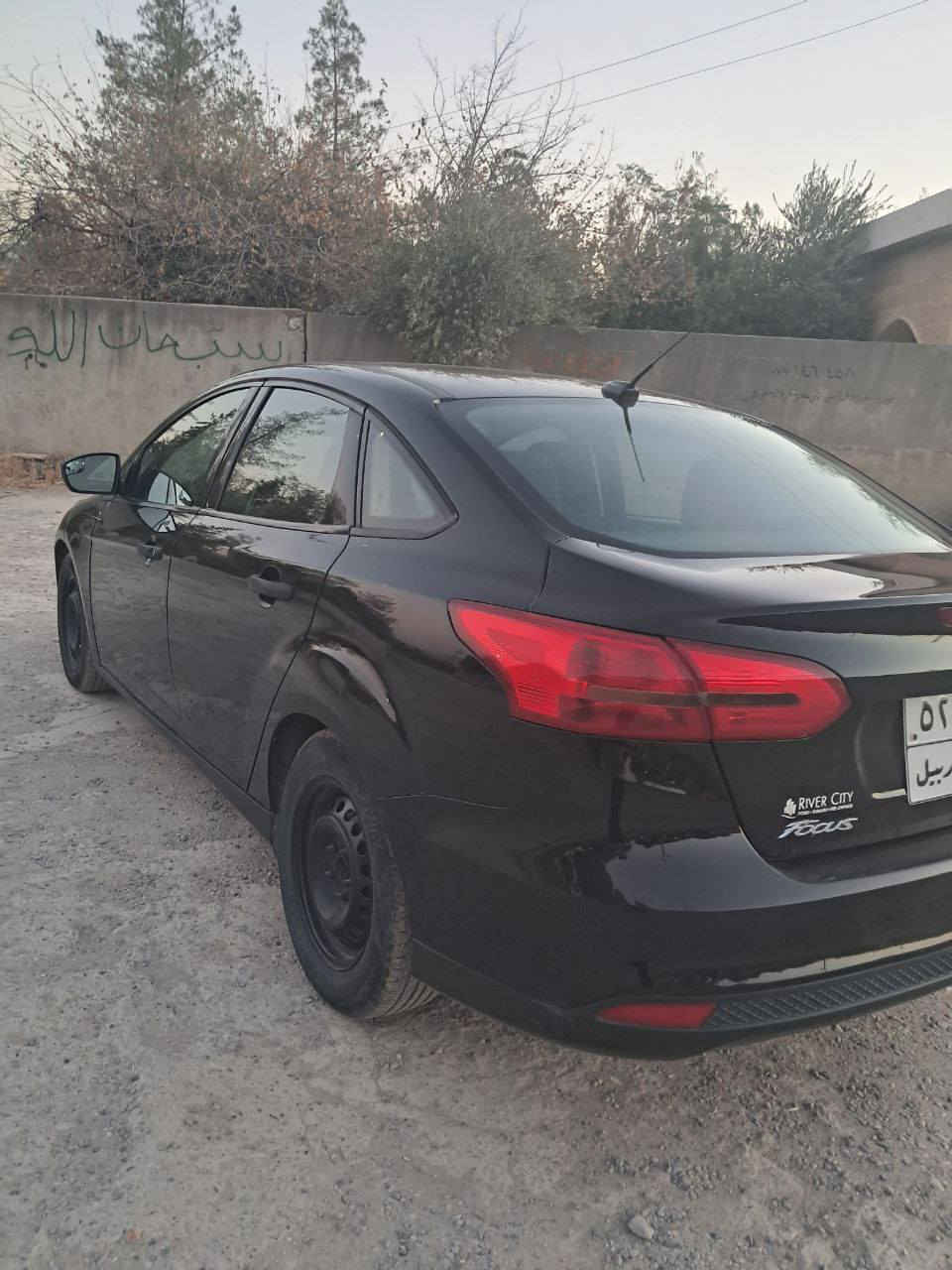 بەناوی خوای گەورە سلاو ریز بۆ هاورێیان.

فۆڕت ڤۆکس ٢٠١٧ 
مەکینە ٢٠ مەرخوب  
سەیارە کە ١٠٨ هەزار عەقیقی ڕۆیشتوە 
گیر ئۆتۆماتیک 
بەشەرتی هەموو شتیک دەیفرۆشین سەیارە کە زۆر پاک ماوە تەوە هیج ئەزیەت نەدراوە سەیارەی مالی خۆمانە سەیارەی مەحرەز نیە 
مالی دۆستە هەرکەسێک حەزی کرد لە خزمەتی دا ئەبین شوینمان قەلادزي نرخی سەیارە کە 90$ گەلاو  محامەلە *********** 
تێبینی...
سەیارە کە رەقەم هەولێرە بەناوی خۆمانە. بشدار, السليمانية
