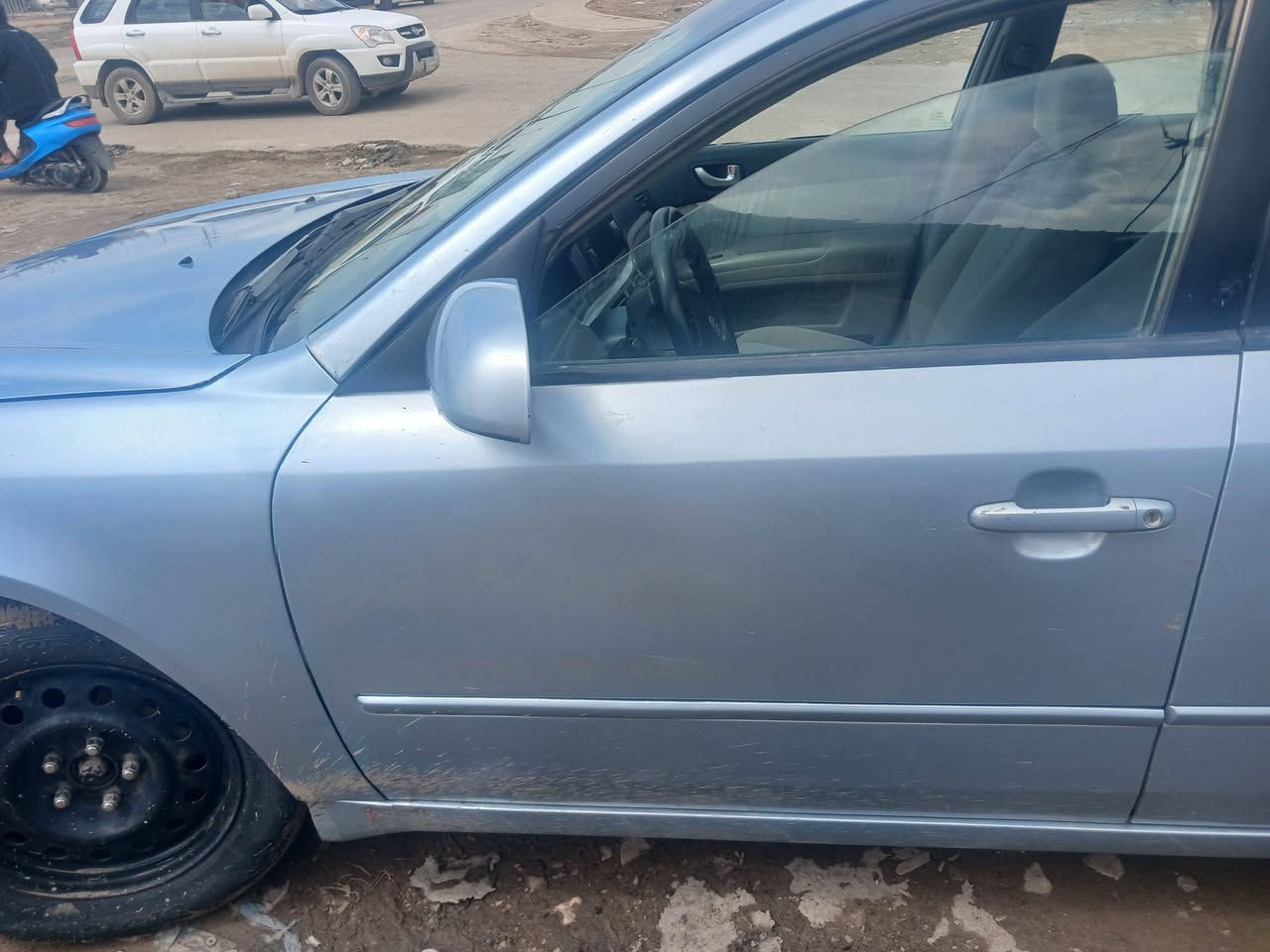 السلام عليكم سوناتا ٢٠٠٨
مصبوغه حزام بيها ٤ قطع
رقم بغداد 
محرك ٤ دوش 
تحويل مباشر كير محرك مكفول
السعر ٩٥ 
الاستفسار 
***********
