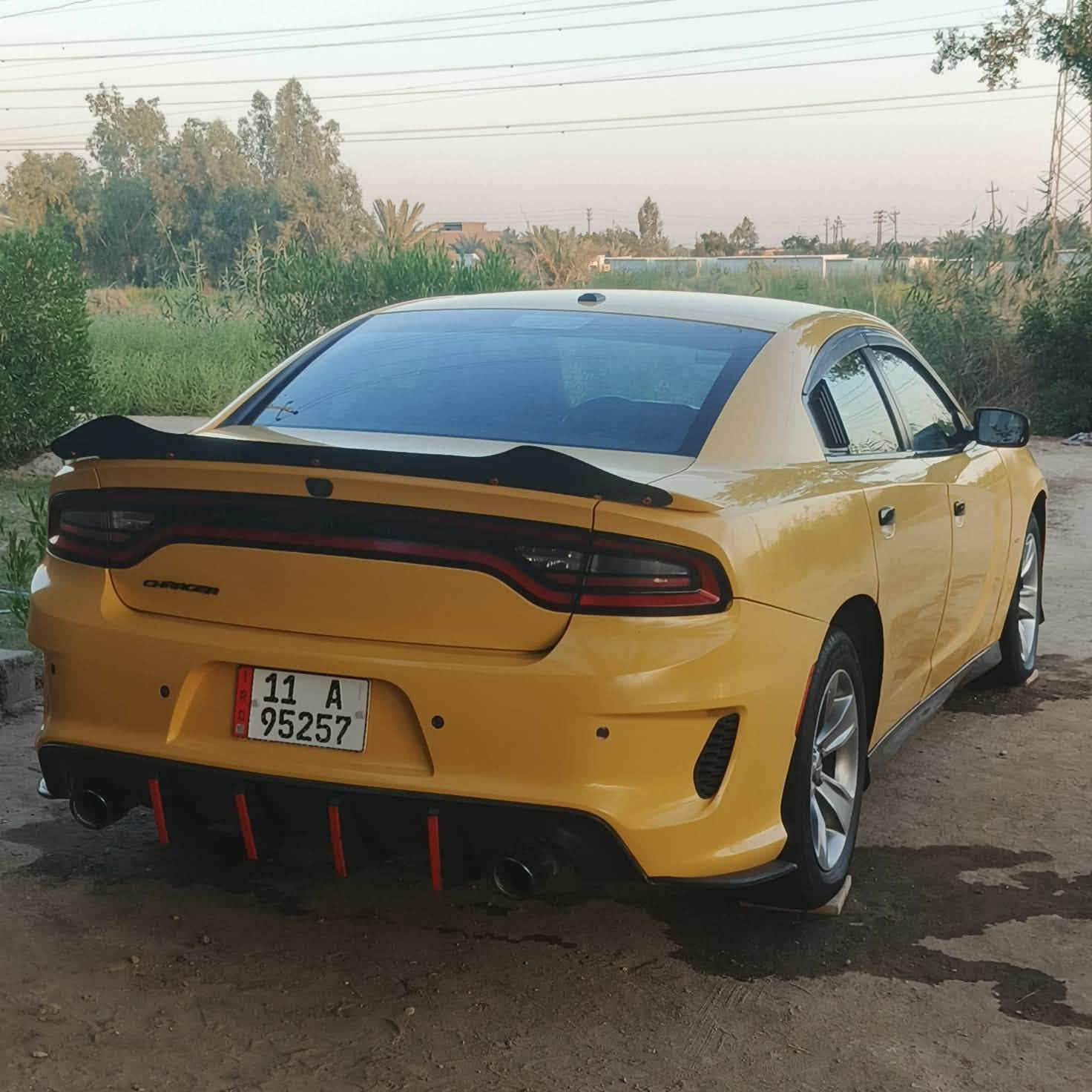 جارجر 21 اصل سياره جاهزه للبيع مكان كربلاء سعره 165 رقمي ***********
