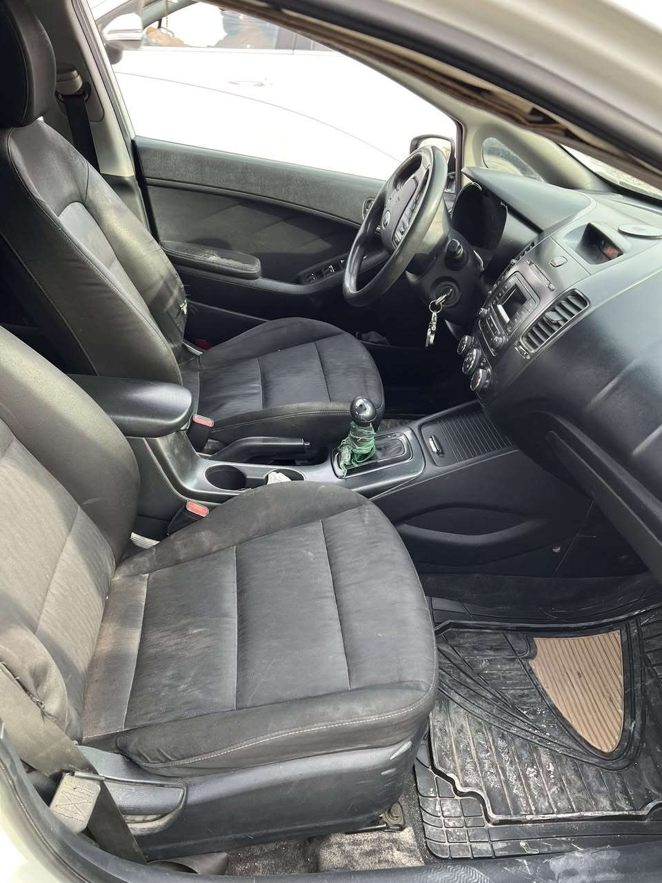 السلام عليكم
فورتي للبيع فقط
وارد امريكي 
حادثها بابتين وداير مال الجاملغ 
موديل 2016
معوقين وخلصانه المده مالتها قبل سنتين
مكينه مجفته قبل أسبوع 
مكان الأمين الثانيه
السعر 110وبيها مجال
للاستفسار
 ‭٠٧٧٢ ٨٥٢ ٣٣٩٣‬
ملاحظة مكلف بالنشر
