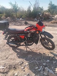 دراجه للبيع دايون ٢٠٢٥ مكاني بغداد قرب علوه  الرشيد السعر ١٦٠٠ وبيه مج...