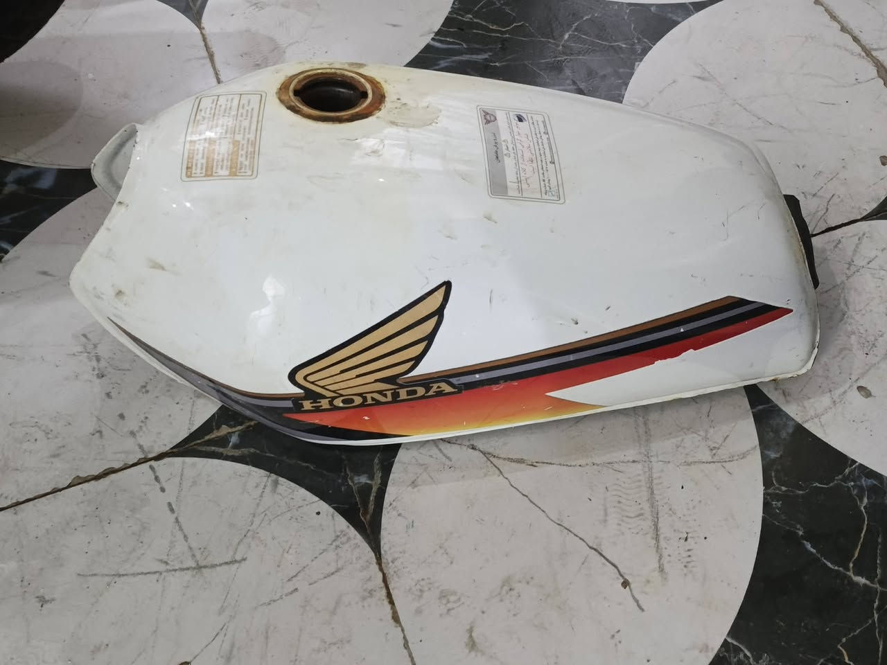 غراض للبيع قيم واخذ


**إذا كنت صاحب هذا الإعلان وتريد حذفه لأي سبب، رجاءا أرسل رسالة إلى الدعم الفني**