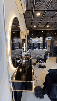 السلام عليكم شباب مطلوب حلاقين ذو خبره الموقع الدوره شارع المصافي داخل فرع كليه الفارابي ..المحل جاهز من كلشي وبي بيج وتصور وشغل على الطلاب خير من الله الاستفسار /***********
