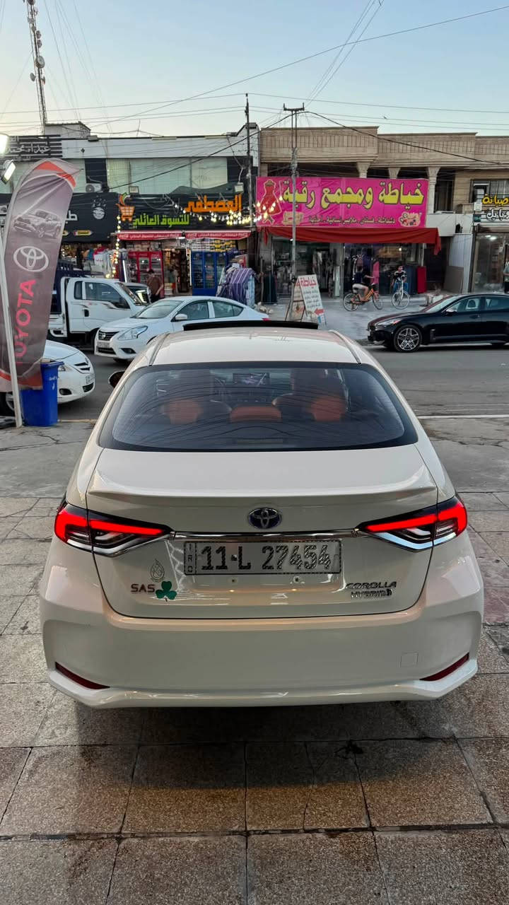 كورلا  2024 
 خليجي  
 عداد المسافه 28000km وقابل للزياده 
 سعة المحرك 1,8L
 مرتبط بناقل حركة أوتوماتيكي 
 عدد AIR BAG 8
 سلايد رووف
 لايت زينون + LED
 حجم الاطار 205/55R16 
 ويل كب 16
 مفتاح التشغيل بصمة
 دشبول ديجيتال 
 شاشة اصلية
 كاميرا 
 المقاعد جلد اصلي
 تتسع المقصورة ل 5 ركاب
 مثبت السرعة Cruise
 تحديد المسار
 المودات والأوامر الصوتية
 فحص أنظمة السيارة 
 حساسات ضغط اطارات 
 تبريد شاشة
 قطعتين تبريد
 هاند بريك بصمة
 نظام مانع الانزلاق 
ا ISOFIX    ايزو فكس
 اوتو هولد Auto Hold 
 اشارة في المرايا الجانبية
 مخرج منفذ الطاقة
 ا  Bluetooth
السعر 15500$ وبيه مجال بسيط 
الهاتف ***********
ملاحظه يوجد pdr بسيط بالجاملغ الامامي الايمن فقط
