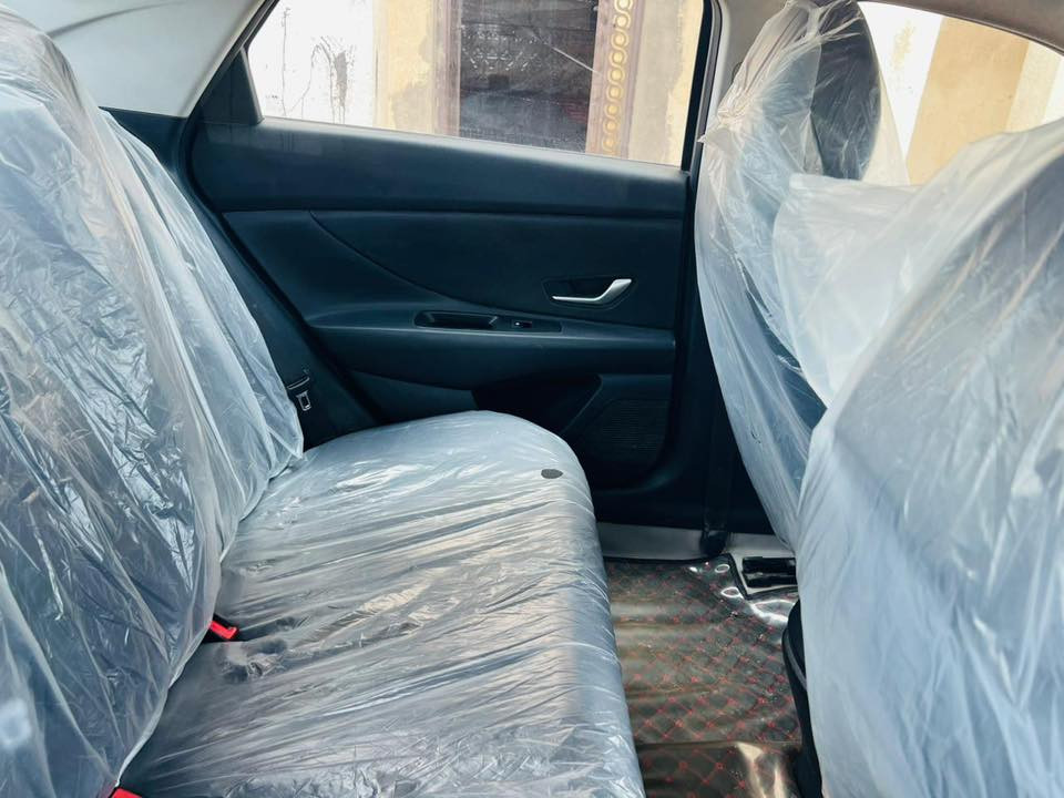 لسلام عليكم الانترا 2021وارد أمريكي حادثها بنيد وجاملغ مصبوغات فقط بدون تبديل تبريد حداديه مكينه كير كفاله مواصفات لايت زنون تحكمات شاشه الشركه رادارات اماميه وجانبيه رقم بصره معوقين معوقها ولد شاب موجود اتكفلك بوكاله عامه بعد 8اشهر واصير حره السياره  السعر 125مكاني ذي قار ***********
