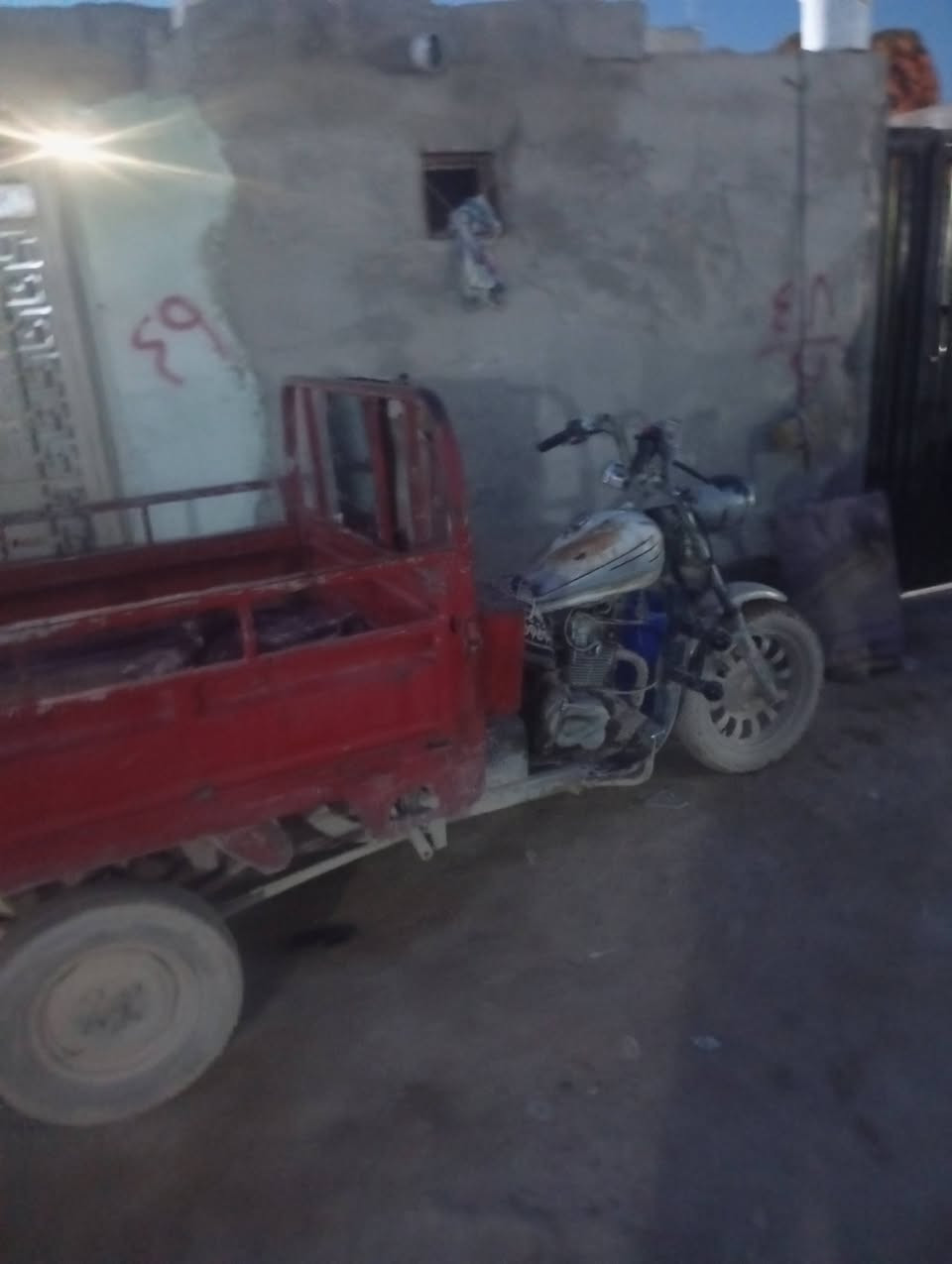 سلام عليكم ستوتة للبيع نكرة سلف ماعيزة شي مديل 2007 اوراق سكنر استنساخ مكاتبت شارع سعره550
***********
