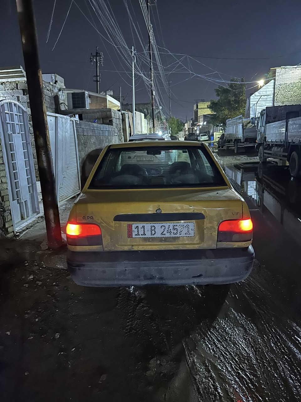 السلام عليكم سايبا مديل 2011 نفخ شكل ال2012 السياره كلشي ماناقصهه كير مكينه عله ايدي لا تنقيص ولا تبخير كهربائيات كلهه شغاله كلهه اي نقص ماكو بلسياره تخم تاير جديد صار سبوع من شديته بس يده مال باب داخليه سعرهه 3 الف اتعاجز ابدلهه السياره قطرة صبغ مابيهه ولا اي تبديل كلهه بلاديه بيهه جراد قليل باسمي ارقام انكليزيه مصفره هيئه وغرامات سعرهه 26 وبيهه مجال قليل اني ناشرهه عله وصخهه حته ماغاسلهه لان مستعجل علبيع مكاني بغداد المشتل رقمي ***********
