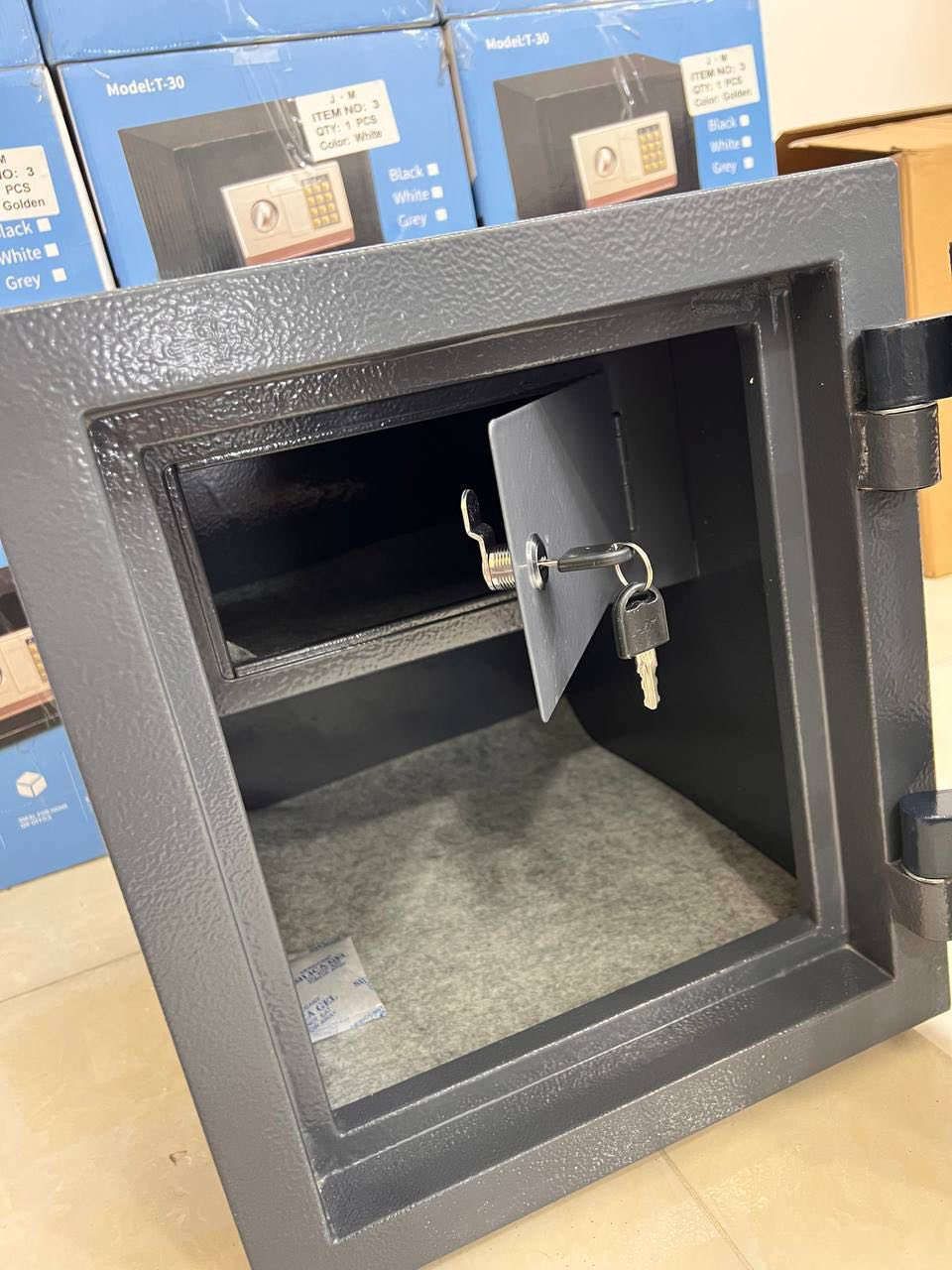 قاصّات أمان 🔐
للذهب – الفلوس – المستمسكات
والسلاح أو المسدس
فحص قبل الاستلام ✔️
توصيل لكل المحافظات
📩 راسلنا خاص 
«اللهم صلِّ على محمد وآل محمد»


**إذا كنت صاحب هذا الإعلان وتريد حذفه لأي سبب، رجاءا أرسل رسالة إلى الدعم الفني**