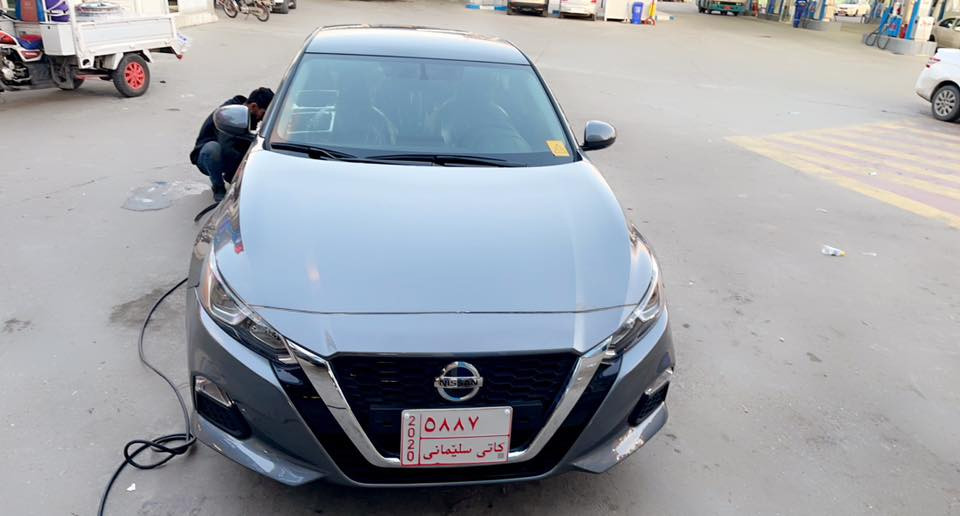 نيسان التيما موديل2019
سياره خليجي صفر شركة ميلانو 

السياره من الصفر يمي 2022 طلعته من الشركه وسياره من الصفر يمي لحد هسه

سياره كلين على وضع الشركه بيه فقط شخطين بسيط موضح بصوره

سياره كلشي بشرط الوكاله

عام2022 وكفت عليا سياره بدفترين و١٤ ورقه وموجود عقد يمي حد هسه وتعرفون هسه سوق شكد نازل وهسه عارضه السياره بسعر ميت مستحيل اكو 

بهيج سعر (خليجي)

لون نفطي

78000km

السعر150 ورقه قفل

رقم الهاتف ***********
رجاءا ماعندك معلومات عن وكاله ميلانو وسيارات خليجيه لاتعلق❤️🥰
