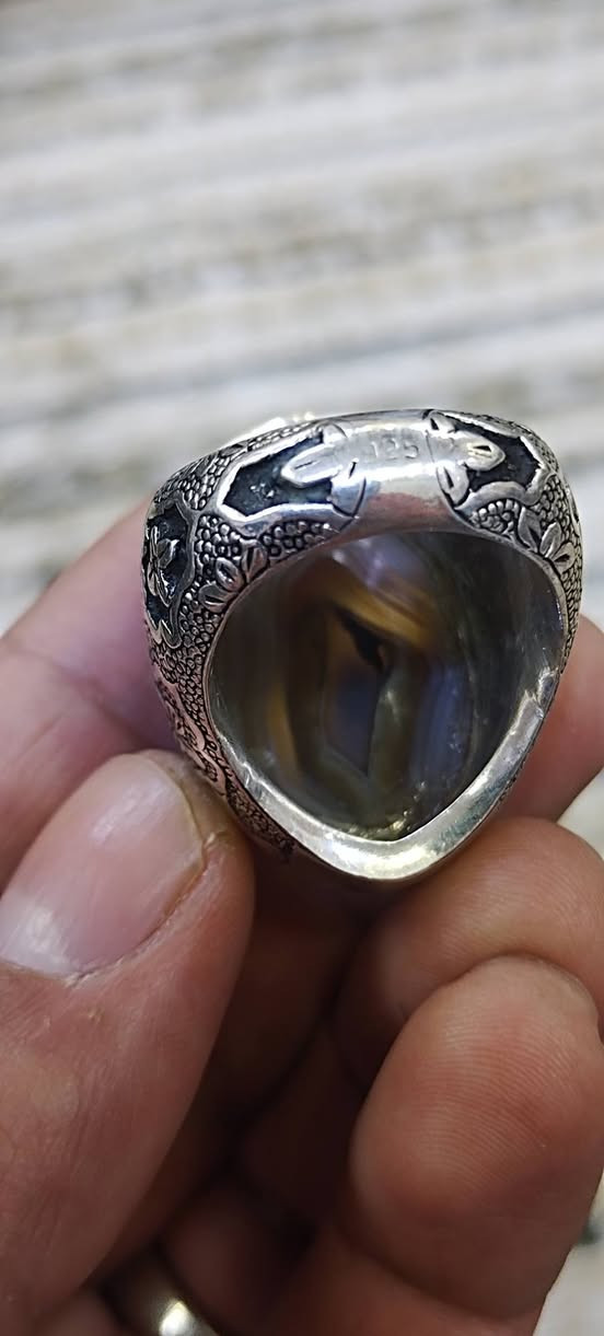 جزع قلم زني صياغة يدوية ثقيلة جدا


**إذا كنت صاحب هذا الإعلان وتريد حذفه لأي سبب، رجاءا أرسل رسالة إلى الدعم الفني**