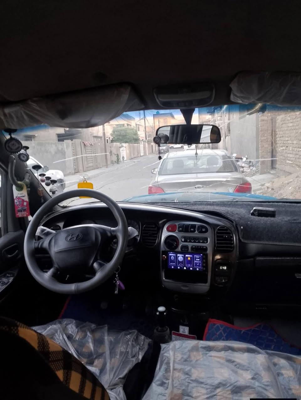 ستاركس 7 السياره باسمي محرك مفتوح شواصي بلادي ١١ راكب رقم بغداد مكاني بغداد للاستفسار ***********
