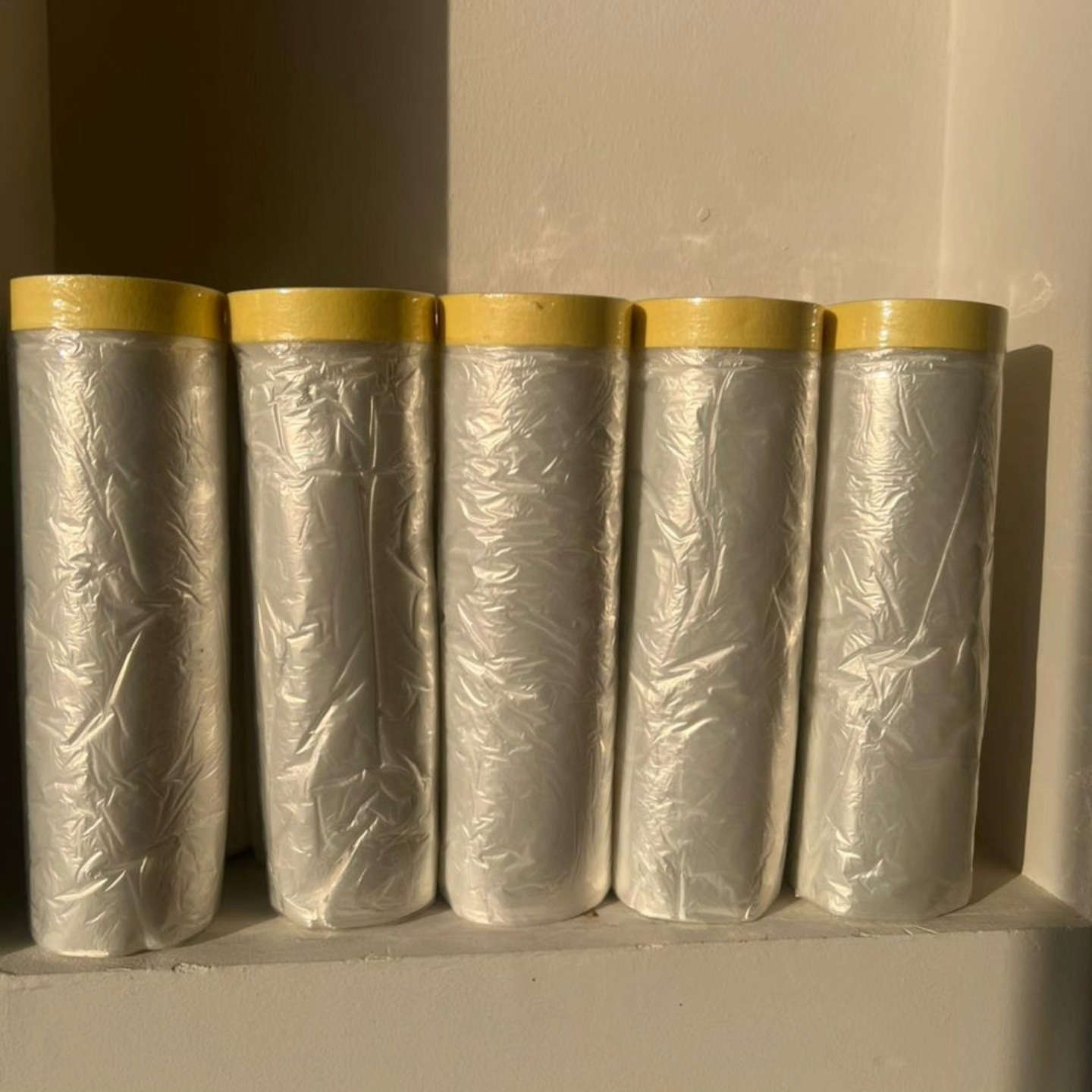 📦 منتجات رمضان الجديدة وصلت.. ! 🚀

​  بمناسبة حلول شهر رمضان المبارك  جبنالكم اليوم أحدث أدوات المعجون والأصباغ لتجديد منازلكم بكل سهولة وأمان! ✨

لكل أسطى محترف أو صاحب منزل يبحث عن الدقة في العمل، وفرنا لكم تشكيلة أدوات الصباغة والمعجون التي تختصر عليكم الوقت وتعطيكم النتيجة التي ترضون عنها.

المنتجات تتكون من : 
​✅ شفرات معجون (بلاستيك وستيل) لسحب احترافي.
✅ فرش أصلية لشغل ناعم وبدون أثر.
✅ نايلون تغليف مع تيب (لصق وحماية بلمسة واحدة).
✅ أدوات تحديد الزوايا، وكمامات واقية لسلامتكم.

​كل ما تحتاجه لتأسيس وصبغ جدرانك.. موجود عندنا!
تفضل بزيارة مكتب العسكري في جلولاء، ولا تساوم على جودة أدواتك. 🛠️🎨


**إذا كنت صاحب هذا الإعلان وتريد حذفه لأي سبب، رجاءا أرسل رسالة إلى الدعم الفني**