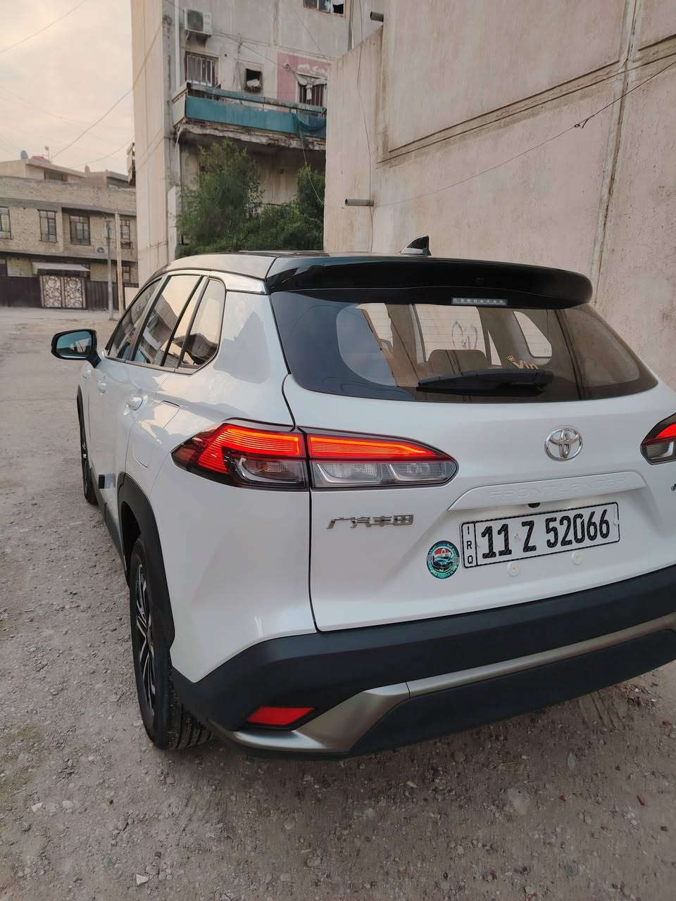 السلام عليكم من رخصه الادمن فوت لندر موديل 25 توكلار فول مواصفات ماشيه 19 الف سياره جديده وبيها اضافات لسياره السعر 28 مليون ونص العنوان الدوره حي الصحه هاتف 📞 ***********
