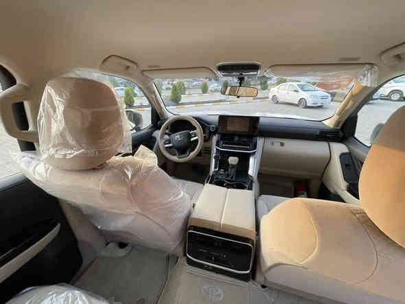 تويوتا لاندکروز 2025 GX 
تەنها 1,500 کم ڕۆشتووە 
سفری شەریکەی ساز 
 تةبريدمةركةزي هيجي پيوةنية
   بةسفري خوم دةرم كردووة 
يةك مانكي تياماوة بو رةقةم كردن

سعر : لە کۆمێنت داوای بکە ڕاستەوخۆ بۆت دێت 📥 

 هةموو كياني بةشةرت
 
ژمارەی خاوەنەکەی 
*********** 
***********
وةتس ئةب بةردةستة
