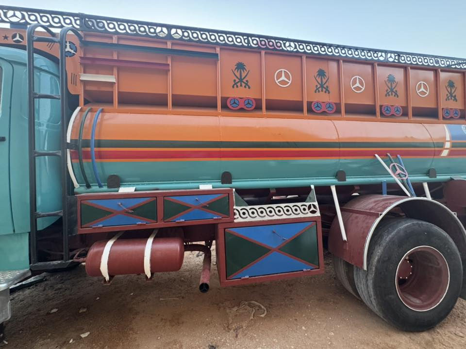 ‏أبو دين عشوية موديل 75 رقم مثنى مكينة إسحق توني جفتها مكان سيارة نجف                    (***********)
(‭0780 665 0307‬)
