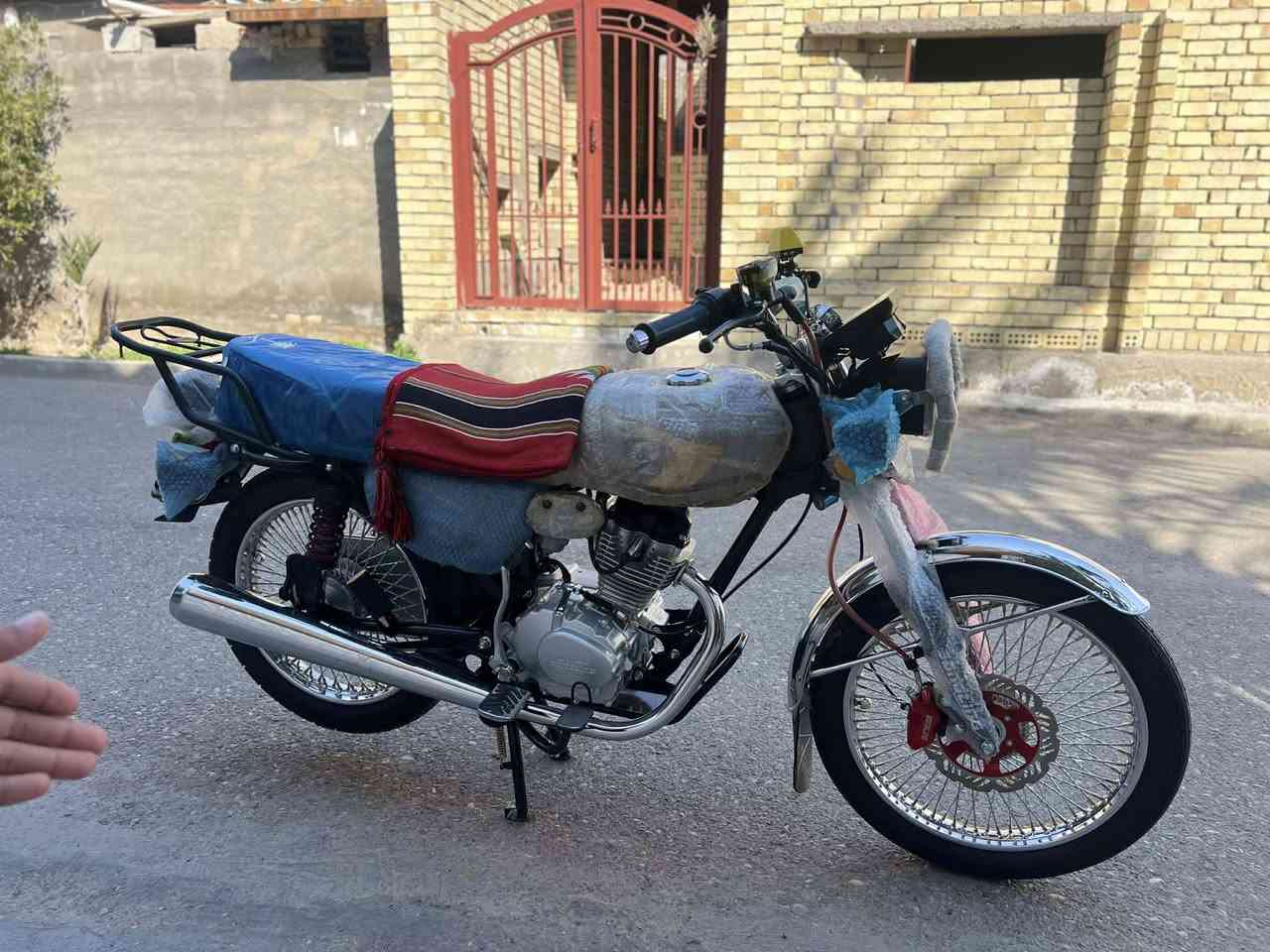 تايكر 26
نضافه واحد على واحد السعر على الخاص متواجد على الخاص فقط


**إذا كنت صاحب هذا الإعلان وتريد حذفه لأي سبب، رجاءا أرسل رسالة إلى الدعم الفني**