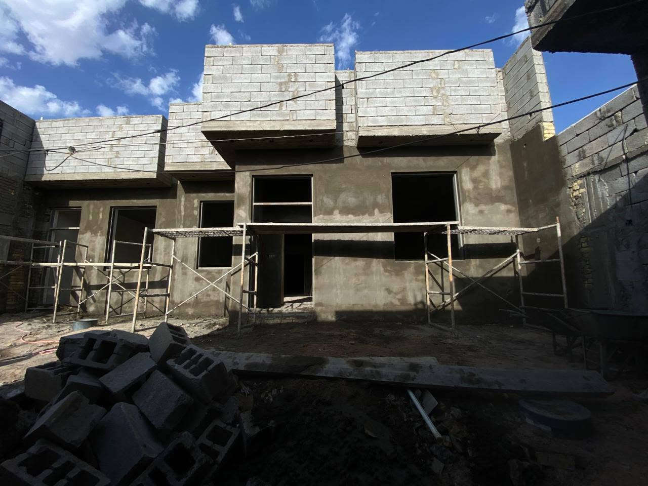 لبخ بياض معجون نثر صبغ
البصره شط العرب الكباسي كادر 4خلفات
***********
