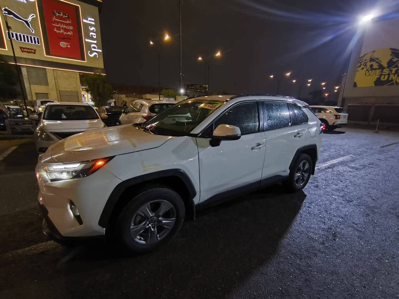 سنة الصنع: 2024 ياباني أصل

​المسافة المقطوعة: 5,000 ميل فقط.

​المواصفات والتقنيات:

​نظام الرادار (360 درجة) لرؤية محيطية شاملة.

​نظام تحديد المسار (Lane Departure Alert).

​كاميرا خلفية عالية الدقة.

​(مكبح يد) كهربائي.

​فتحة سقف.

​مقعد سائق بتحكم كهربائي.

​تدفئة للمقاعد.

​نظام تشغيل عن بعد (Remote Start).

​نظام البصمة (دخول وتشغيل ذكي).

فتح الجنطة كهربائي (الصندوق)

​شاشة تدعم نظام "آبل كار بلاي" (Apple CarPlay).

​شاحن لاسلكي (Wireless Charger) للهواتف الذكية.

​إضاءة أمامية وخلفية بتقنية LED.

​جميع الايرباكات SRS سليمة

السيارة مرقم بغداد 

مكان السيارة بغداد المشتل

دخول جديد السيارة بدون تبديل بدون صبغ
اي استفسار الاتصال على صاحب السيارة 
***********
