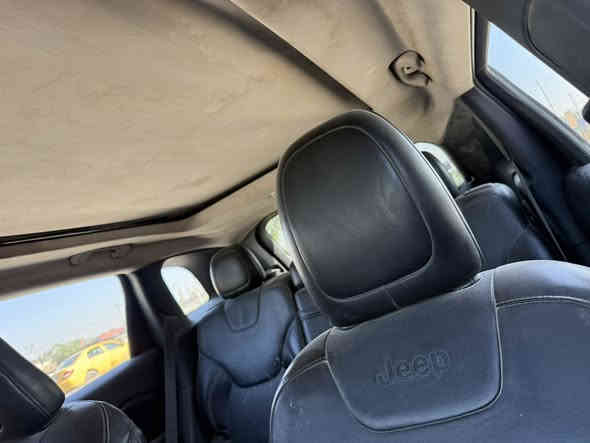 السلام عليكم جيب بزون موديل 15 بسمنا سياره كير محرك حداديه  كله نضيف تبريد محرك 6 سلندر 3600 فووول لاخير سياره  حادث فقط جاملغ بدون دوخل وحاليا جاملغ جارد سعره 105 وماكو بهيج اسعار ابد رقم الهاتف***********
