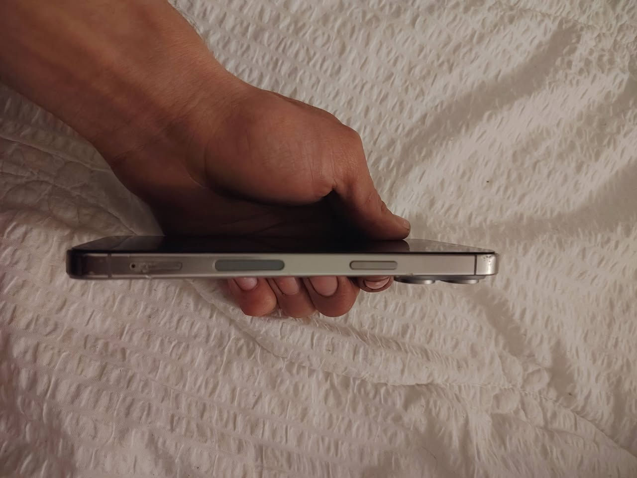 سلام عليكم
ايفون 15برو ماكس
موبايل مثل ماوضح بل صوره
موبايل بس الخلفيه مالته مبدل
دبل سيم امريكي اصلي
بطاريه90
المكان كركوك ناحيه تازه
السعر ٨٥٠الف وبي مجال
الرقم ***********
