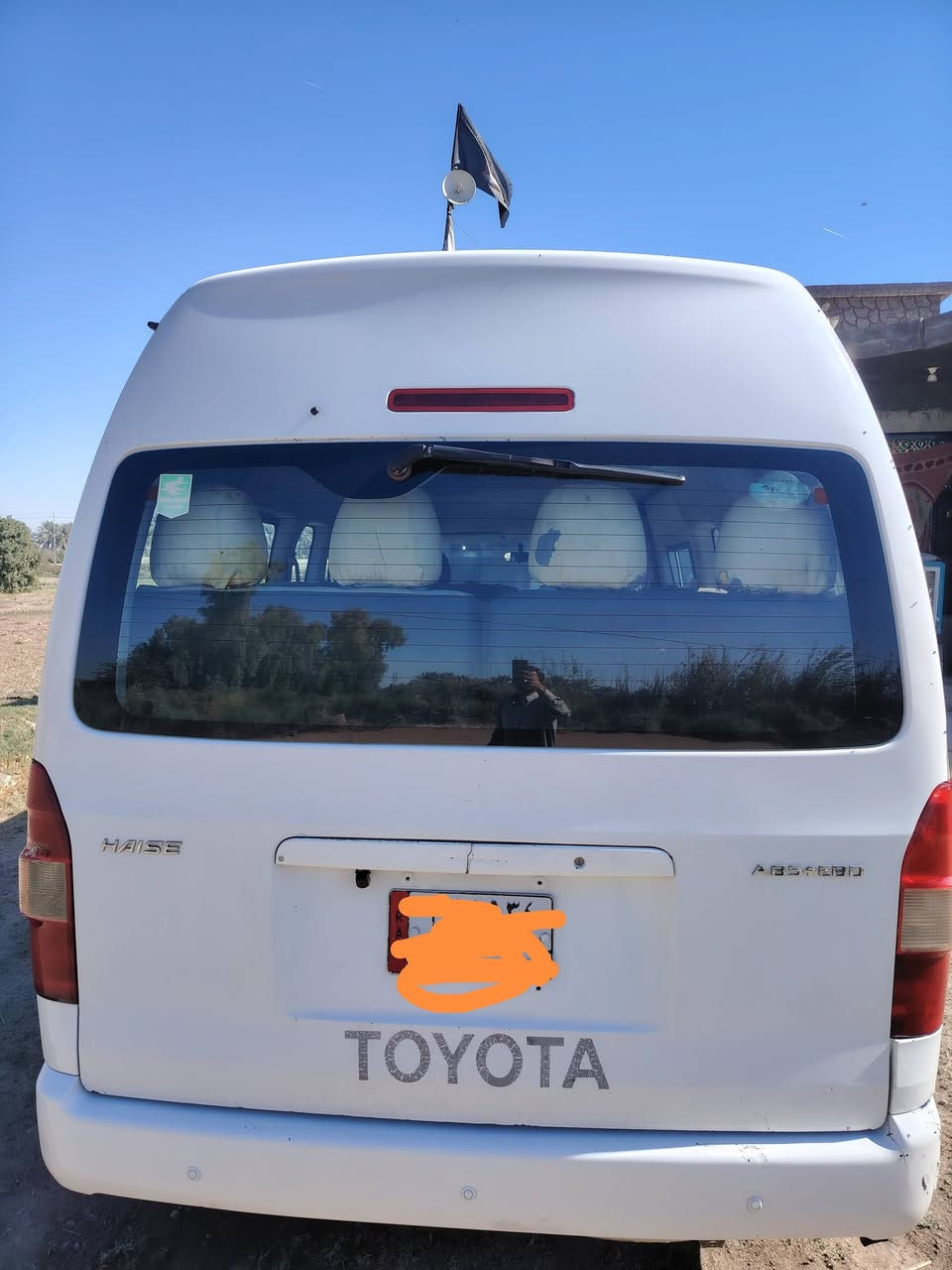 السلام عليكم جنبى عاليه موديل ١٣رقم السياره كربلاء مكفوله بس بيهه الربع الوره الباب السلايت فقط مكينه كير اكسن مكفولات تبريد شغال دوشمه نضيفه السعر 125 وبيهه مجال مكان السياره المشروع المسيب بابل وهذا رقمي ***********
