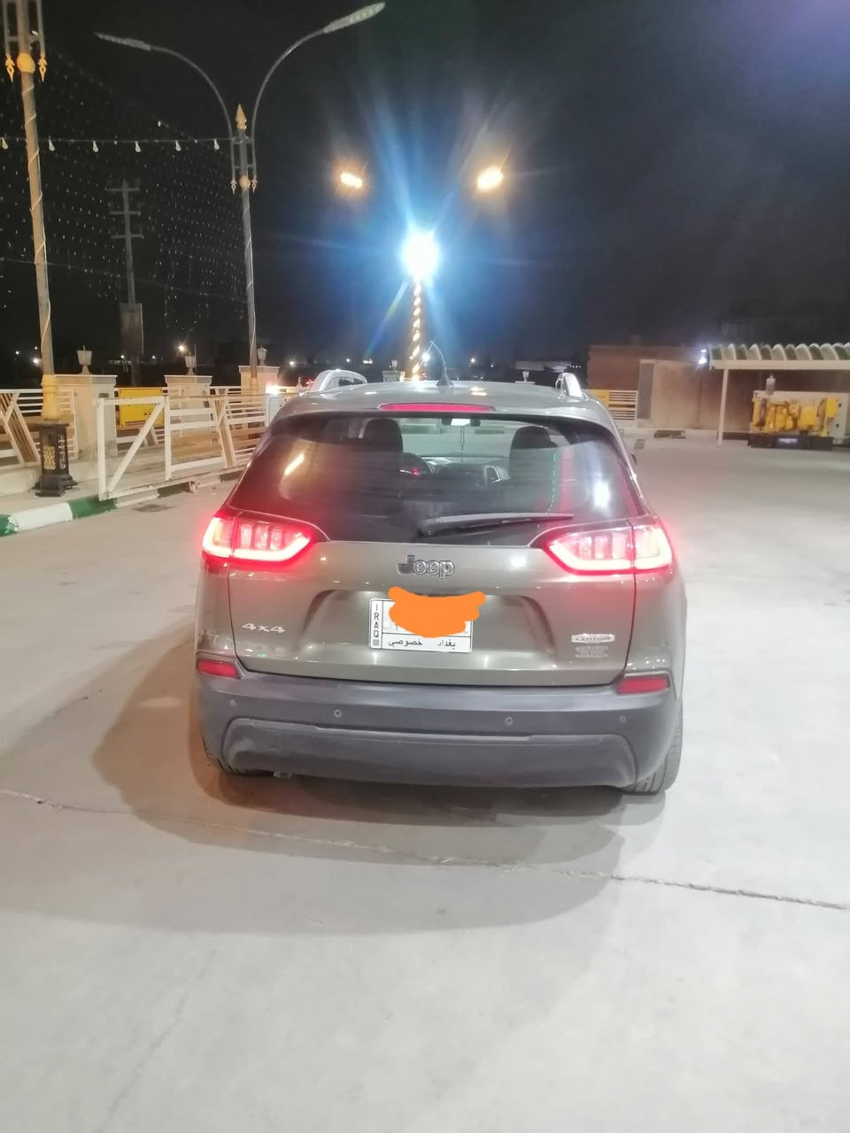 للبيع ومراوس بأقل منها رقم بغداد جاهزه مكينه كير حداده جيب بزون موديل 19 حادث جاملغ وبنيد بدون دواخل مكاني العماره ***********
